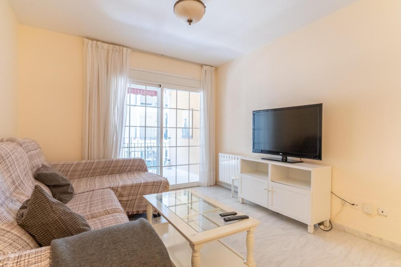Estepona Beachside Apartment Exterior photo